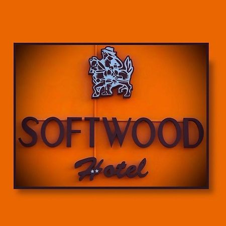 Hotel Softwood レカナーティ エクステリア 写真