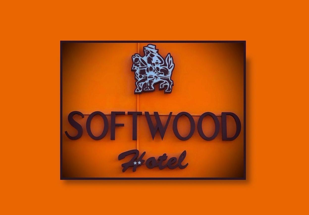 Hotel Softwood レカナーティ エクステリア 写真